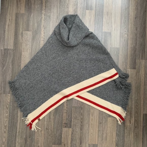 Roots Kids Cabin Poncho in Grey Oat Mix Size - Picture 2 of 4